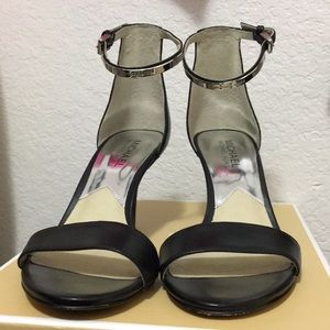Michael Kors strappy sandals: Kristen Mid
